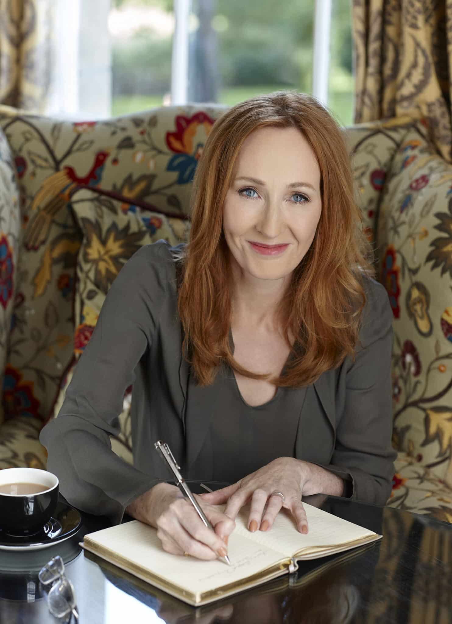Stunning Is Jk Rowling A Christian Abstract in HD Stunning Is Jk Rowling A Christian Abstract in HD